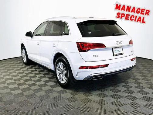 2023 Audi Q5 45 S line Premium