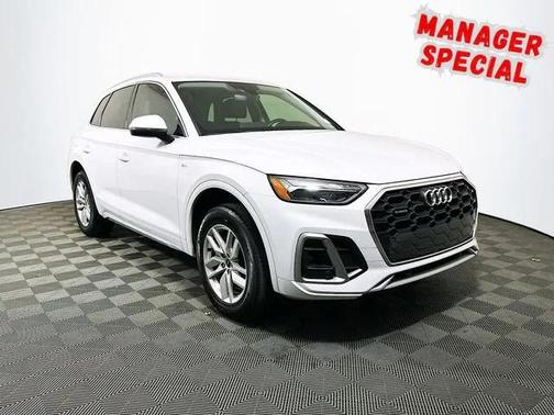 2023 Audi Q5 45 S line Premium