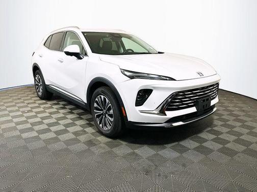 Summit White 2024 Buick Envision Preferred AWD