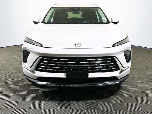 Summit White 2024 Buick Envision Preferred AWD