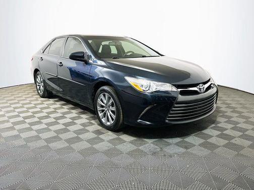 2017 Toyota Camry XLE