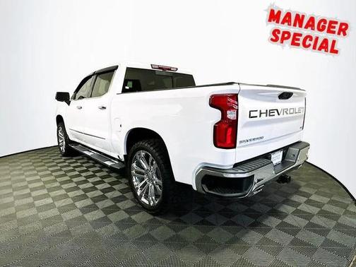 2025 Chevrolet Silverado 1500 LTZ