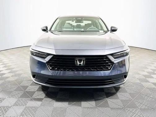 2025 Honda Accord LX 1.5T