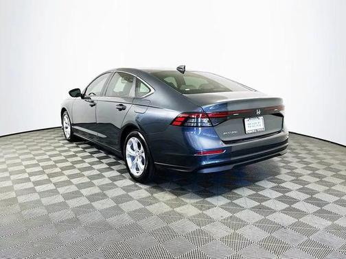 2025 Honda Accord LX 1.5T