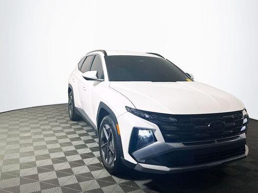 Serenity White Pearl 2025 Hyundai TUCSON SEL