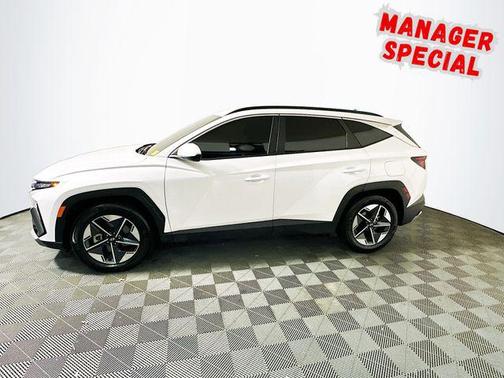Serenity White Pearl 2025 Hyundai TUCSON SEL