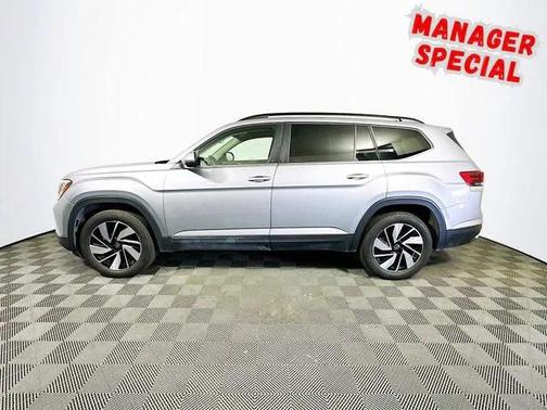 2024 Volkswagen Atlas 2.0T SE w/Technology 4MOTION