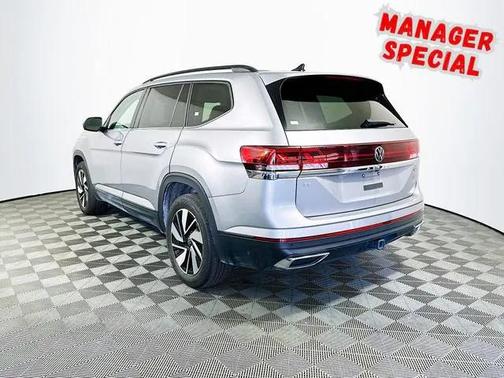 2024 Volkswagen Atlas 2.0T SE w/Technology 4MOTION