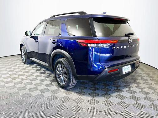 2025 Nissan Pathfinder SV FWD
