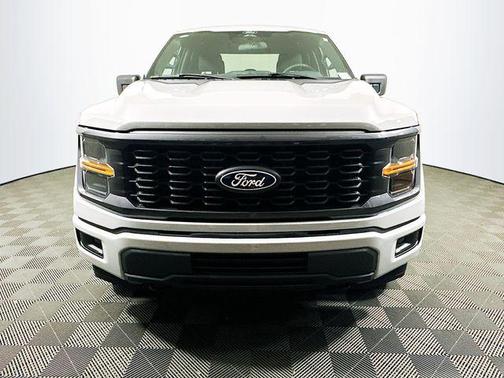 Avalanche 2024 Ford F-150 STX