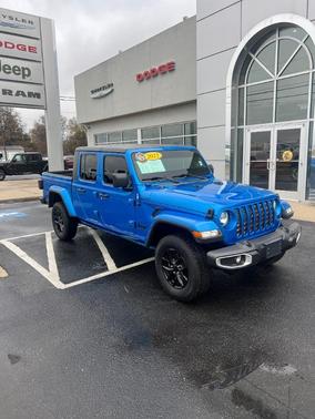 2023 Jeep Gladiator Sport