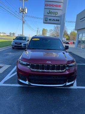 2025 Jeep Grand Cherokee L Laredo