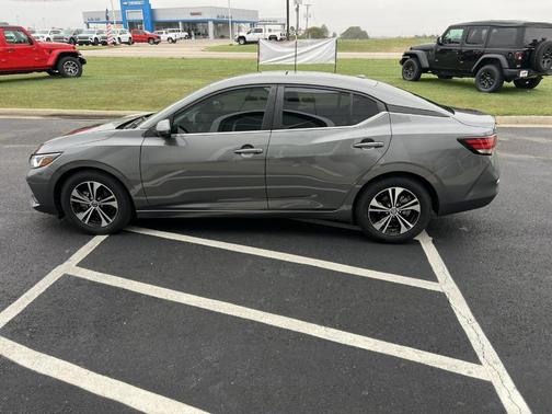 2022 Nissan Sentra SV