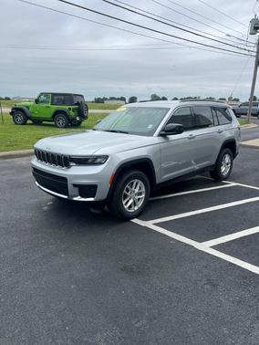 Silver Zynith 2026 Jeep Grand Cherokee L Laredo