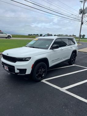 2021 Jeep Grand Cherokee L Laredo