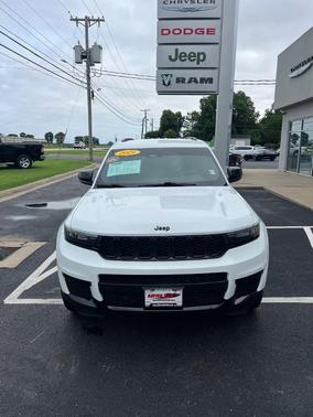 2021 Jeep Grand Cherokee L Laredo