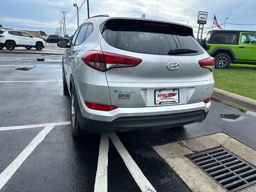 Molten Silver 2018 Hyundai TUCSON SEL