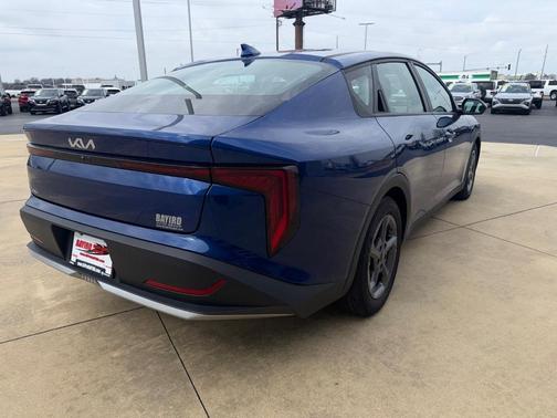 2025 Kia K4 