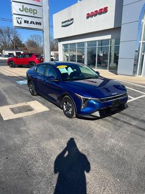 2025 Kia K4 LXS
