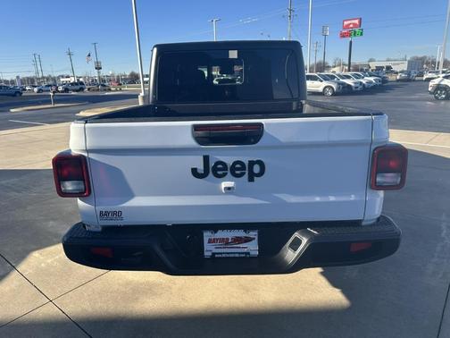 White 2025 Jeep Gladiator Sport