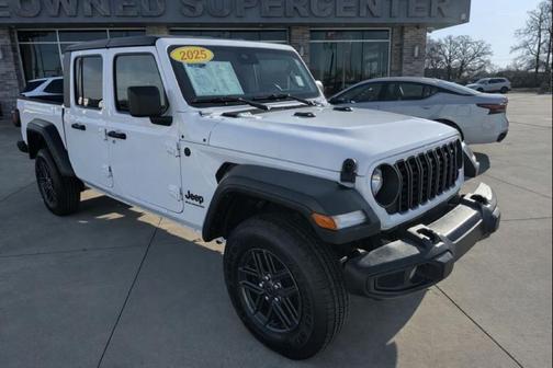 White 2025 Jeep Gladiator Sport