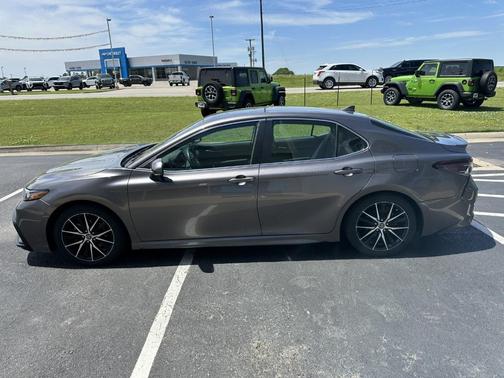 2022 Toyota Camry SE Nightshade