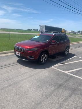 Photo 2 of 21 of 2020 Jeep Cherokee Limited