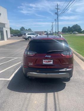 Photo 5 of 21 of 2020 Jeep Cherokee Limited