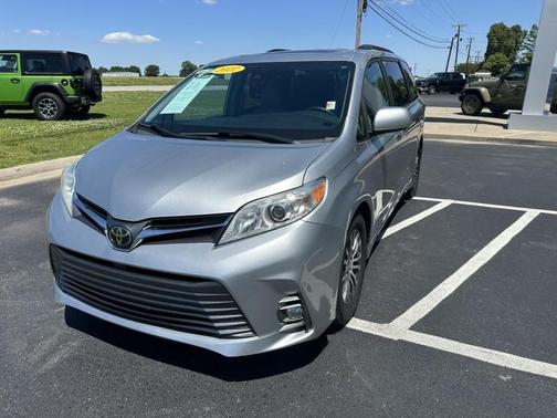 Silver 2020 Toyota Sienna XLE