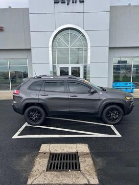 2021 Jeep Cherokee Trailhawk