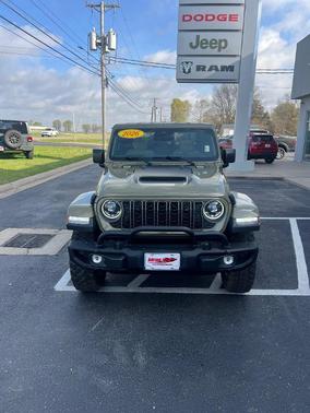 2026 Jeep Gladiator Sport