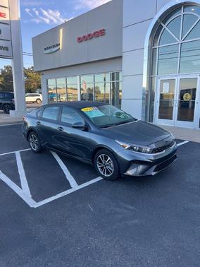 2024 Kia Forte LX