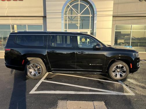 2023 Jeep Wagoneer L Series II
