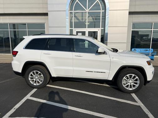 2021 Jeep Grand Cherokee Laredo E