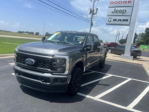 2023 Ford F-250 XL