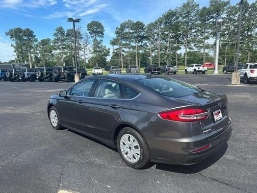 2020 Ford Fusion S