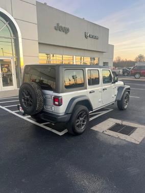 2024 Jeep Wrangler Sport