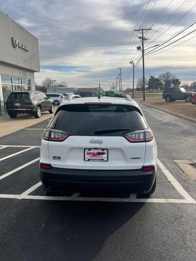 2020 Jeep Cherokee Latitude