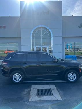 2023 Jeep Grand Cherokee Laredo