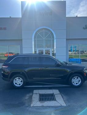 2023 Jeep Grand Cherokee Laredo
