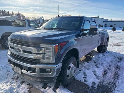 Blue Jeans Metallic 2019 Ford F-350 King Ranch Truck