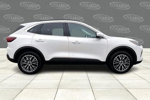 2026 Ford Escape PHEV SE