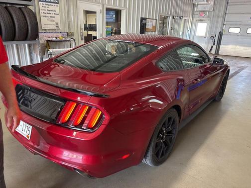 Ruby Red Metallic Tinted Clearcoat 2017 Ford Mustang GT