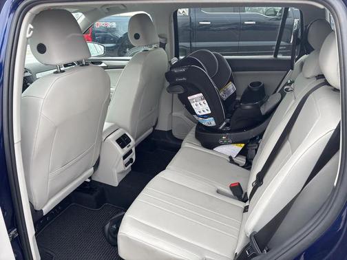 2024 Volkswagen Tiguan 2.0T SE 4MOTION