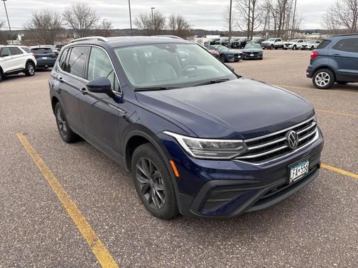 2024 Volkswagen Tiguan 2.0T SE 4MOTION