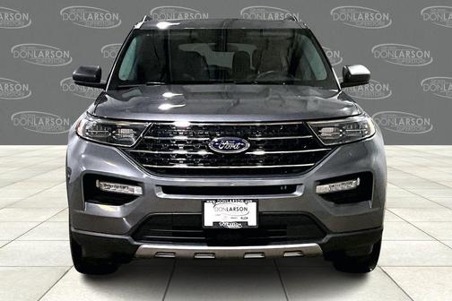 Carbonized Gray Metallic 2023 Ford Explorer XLT