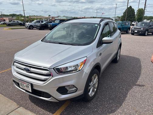 Ingot Silver 2018 Ford Escape SE