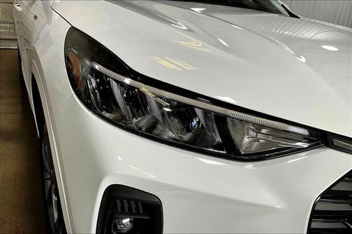 Oxford White 2023 Ford Escape ST-Line Select