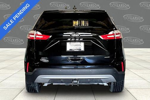 Agate Black Metallic 2022 Ford Edge SEL
