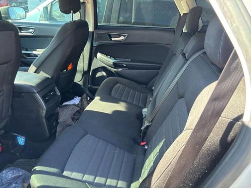 2019 Ford Edge SE
